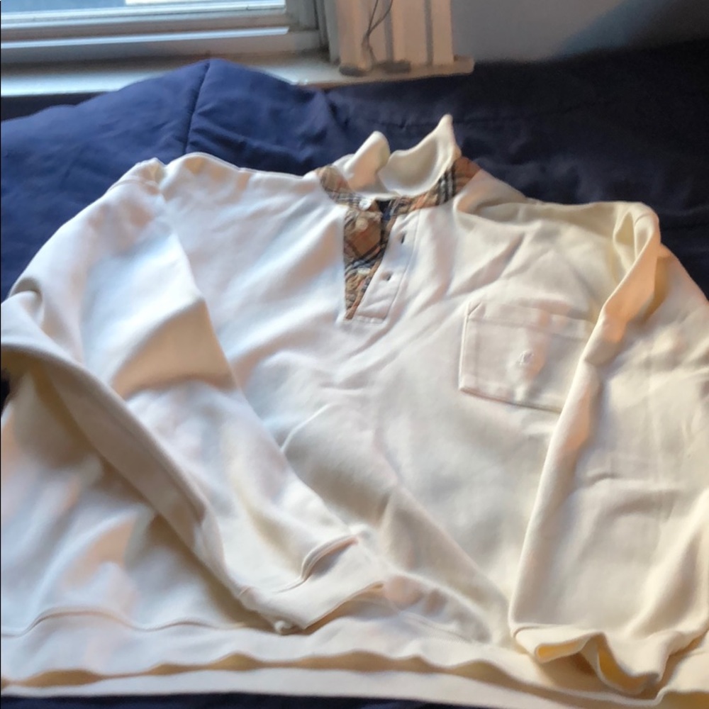 Burberry sweater